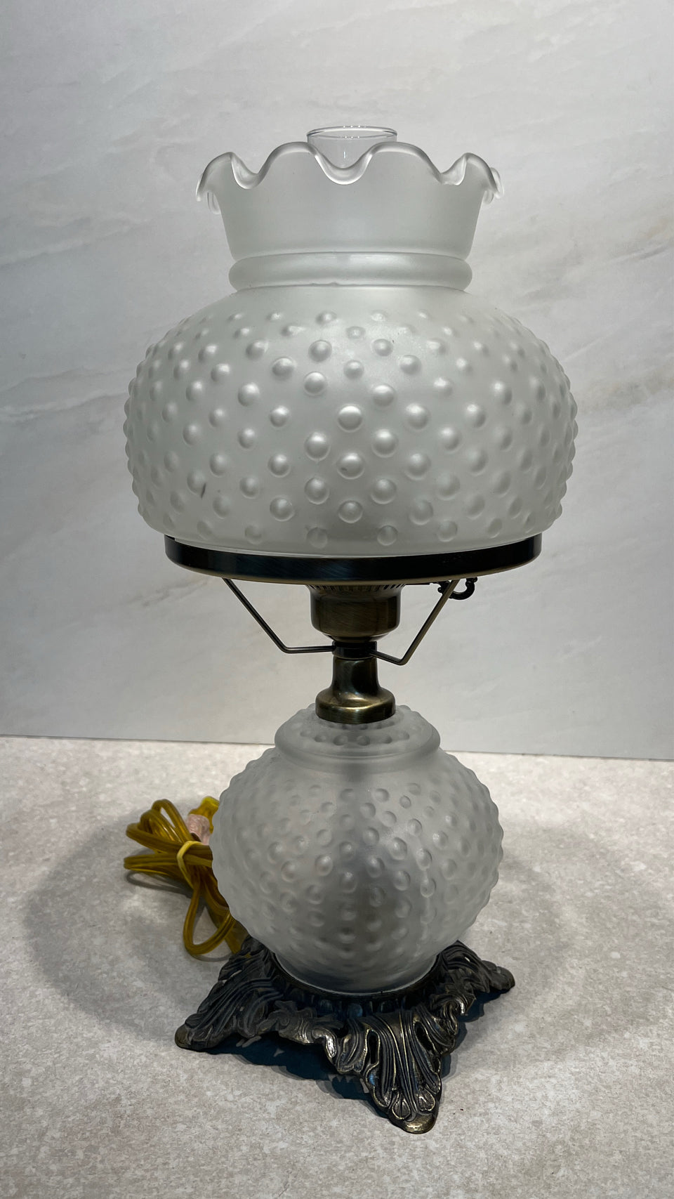 Hobnail Lamp