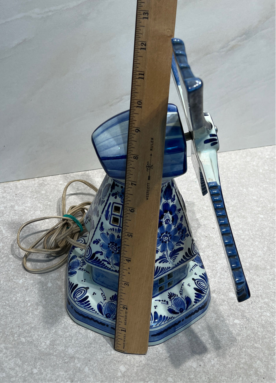 Windmill Lamp