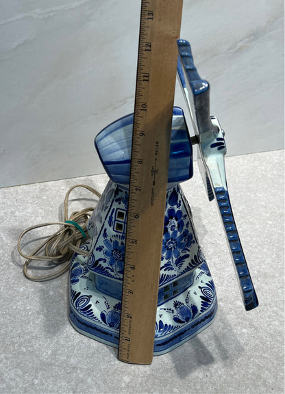 Windmill Lamp