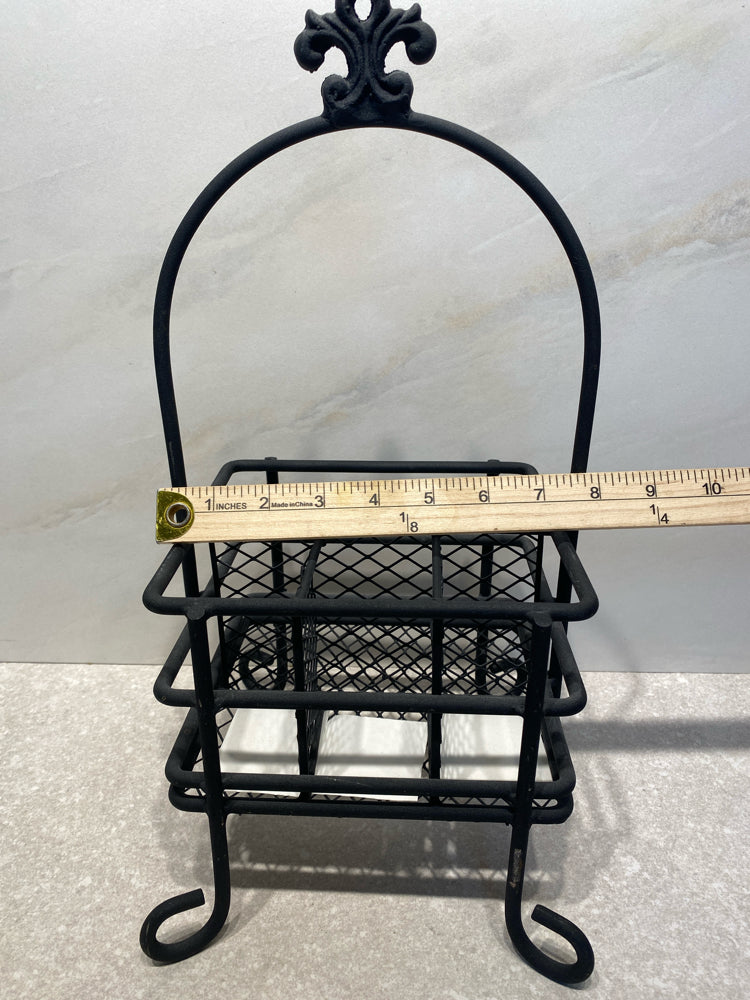 Metal Divided Basket