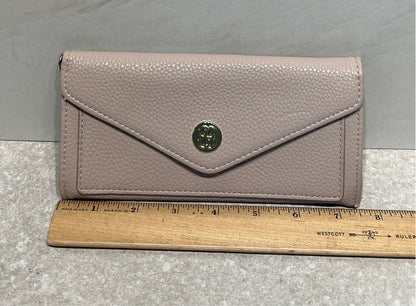 Bandolino Wallet