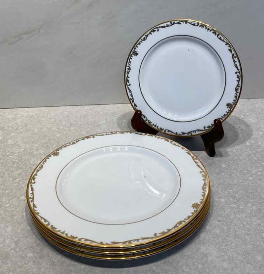 Set of 4 Lenox Plates