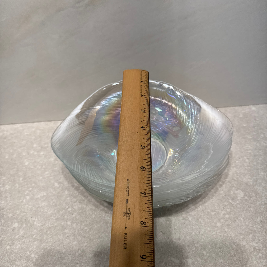 Set of 4 Iridescent Bowls