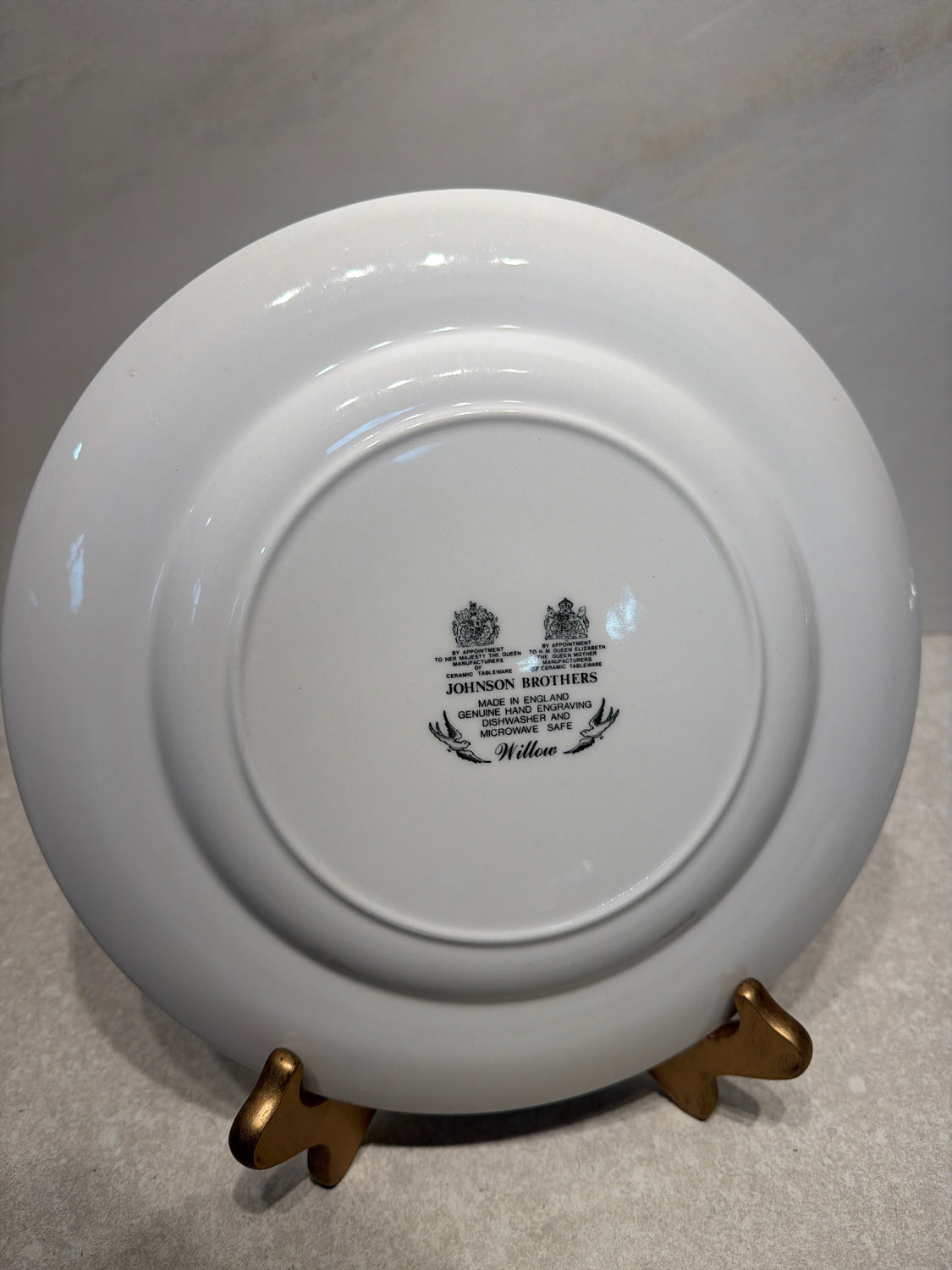 Johnson Bros. Blue Willow 10" Plate