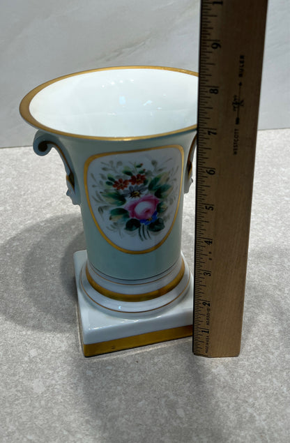 Vista Alegre Portugal Vase