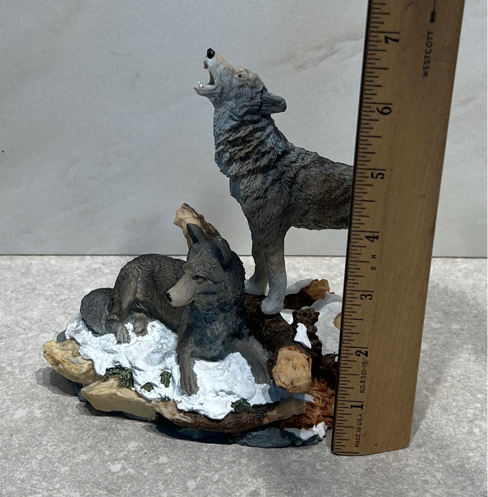 Wolves Figurine