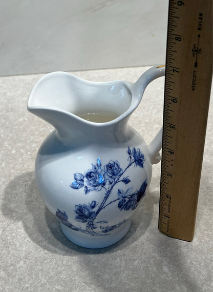 Aynsley Pitcher
