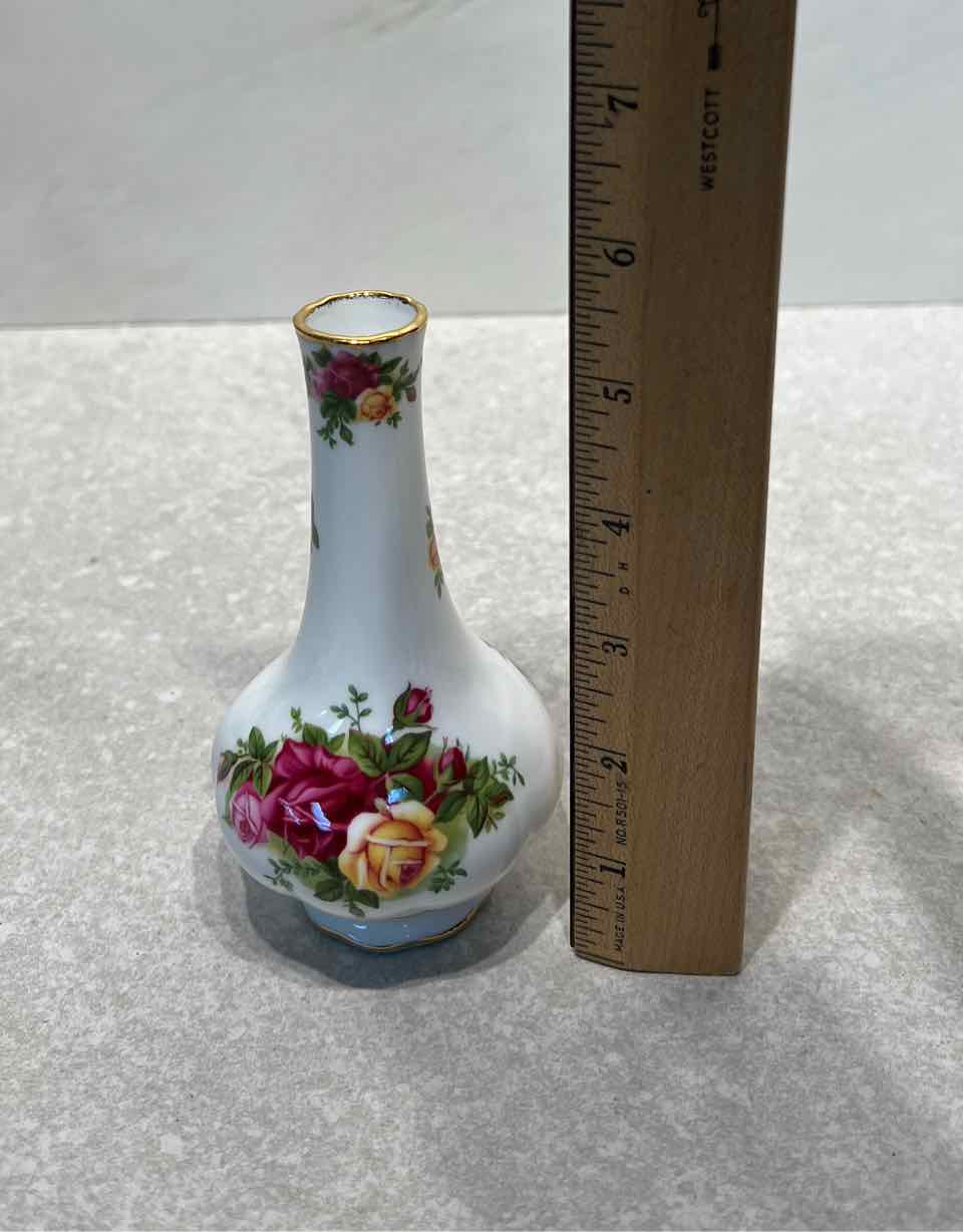 Royal Albert Vase