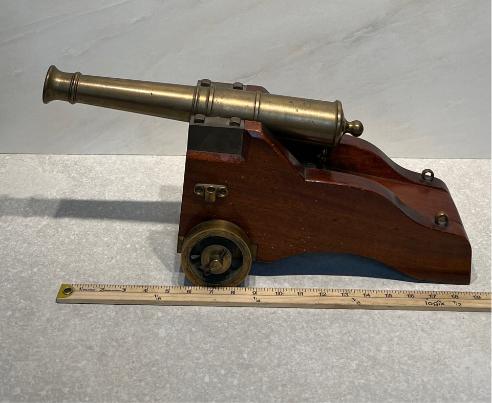 Model Cannon