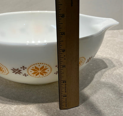 Pyrex Bowl 444