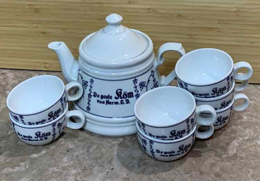 Bavaria Teapot And 7  Cups