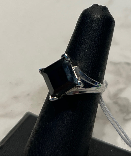 Sterling Ring - Size 6