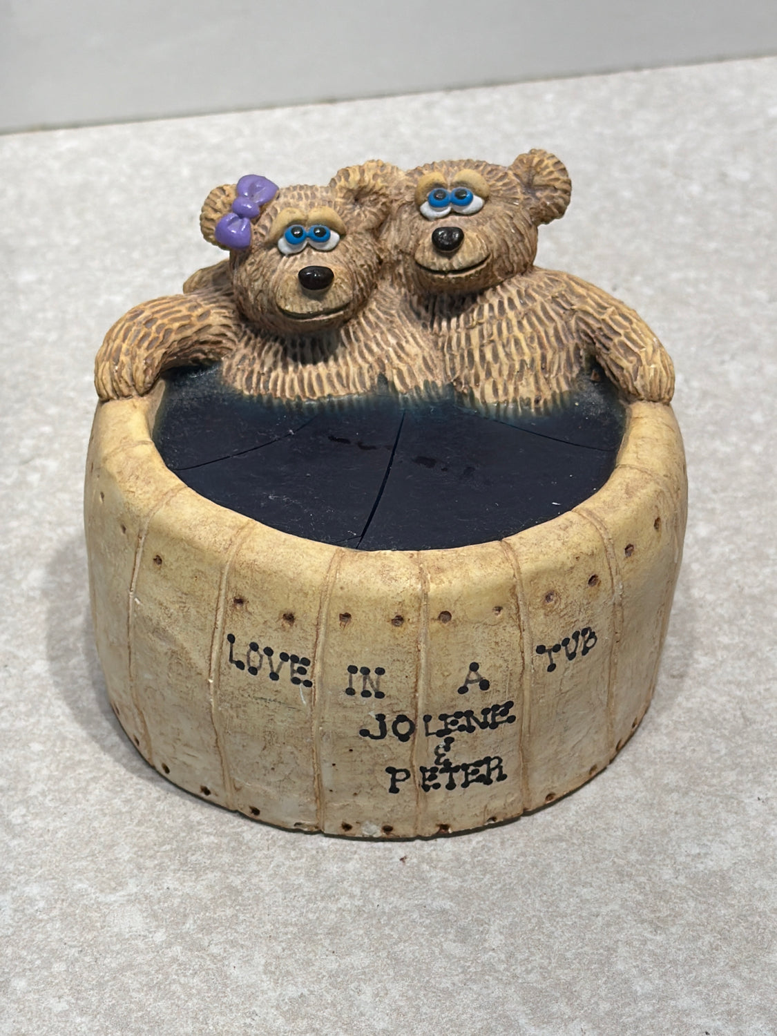 Figurine