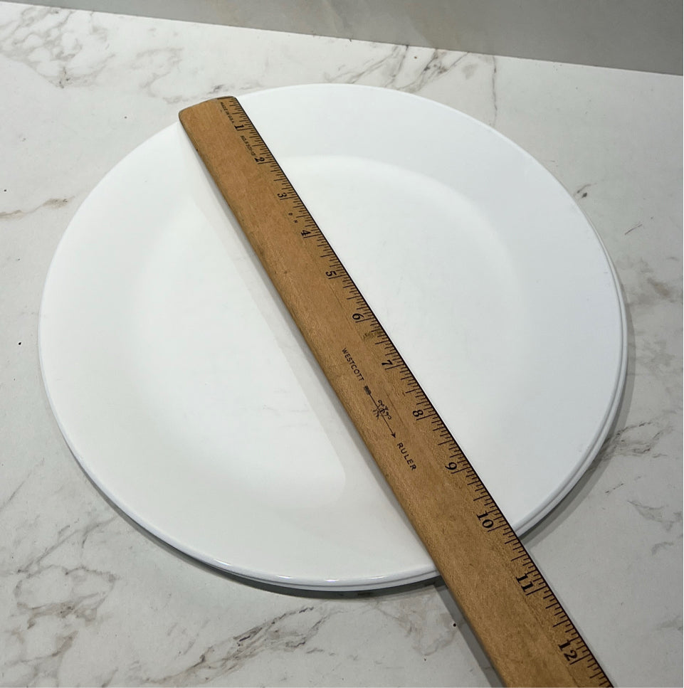 Set of 2 Corelle Plates