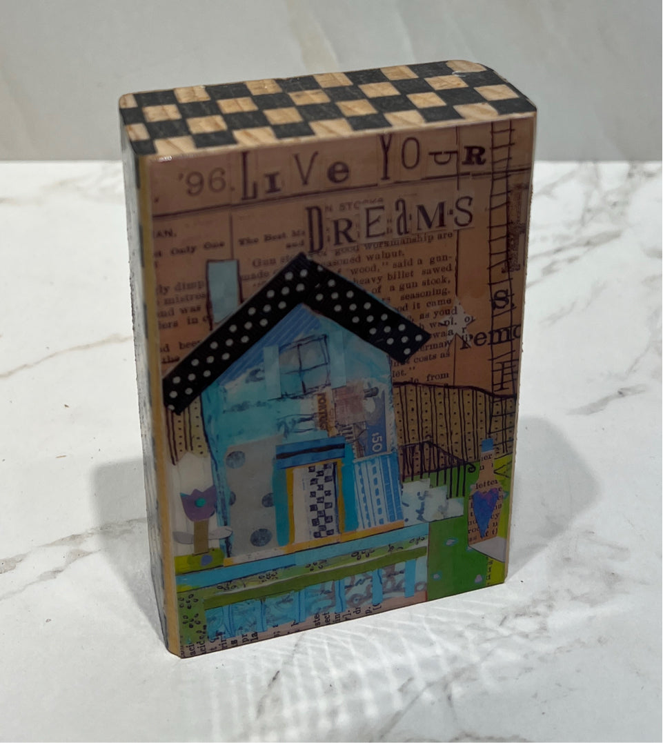 Box Sign