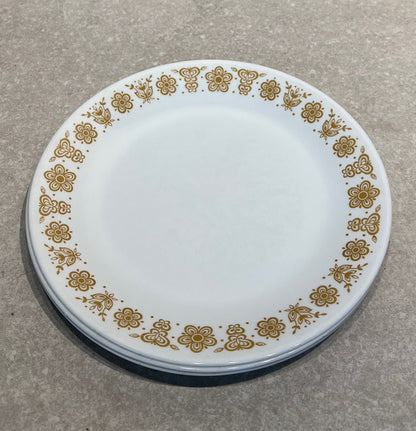 Set of 4 Corelle Plates