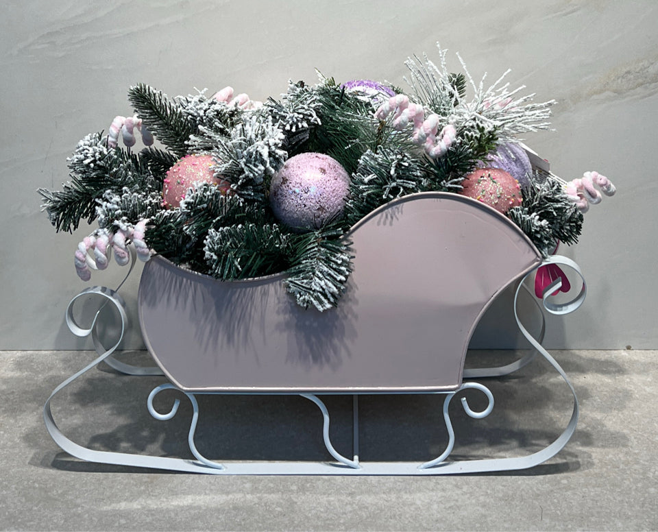 Sleigh Decor