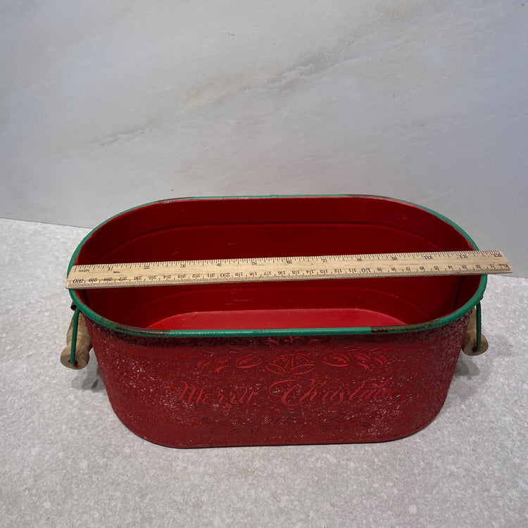 Red Bucket