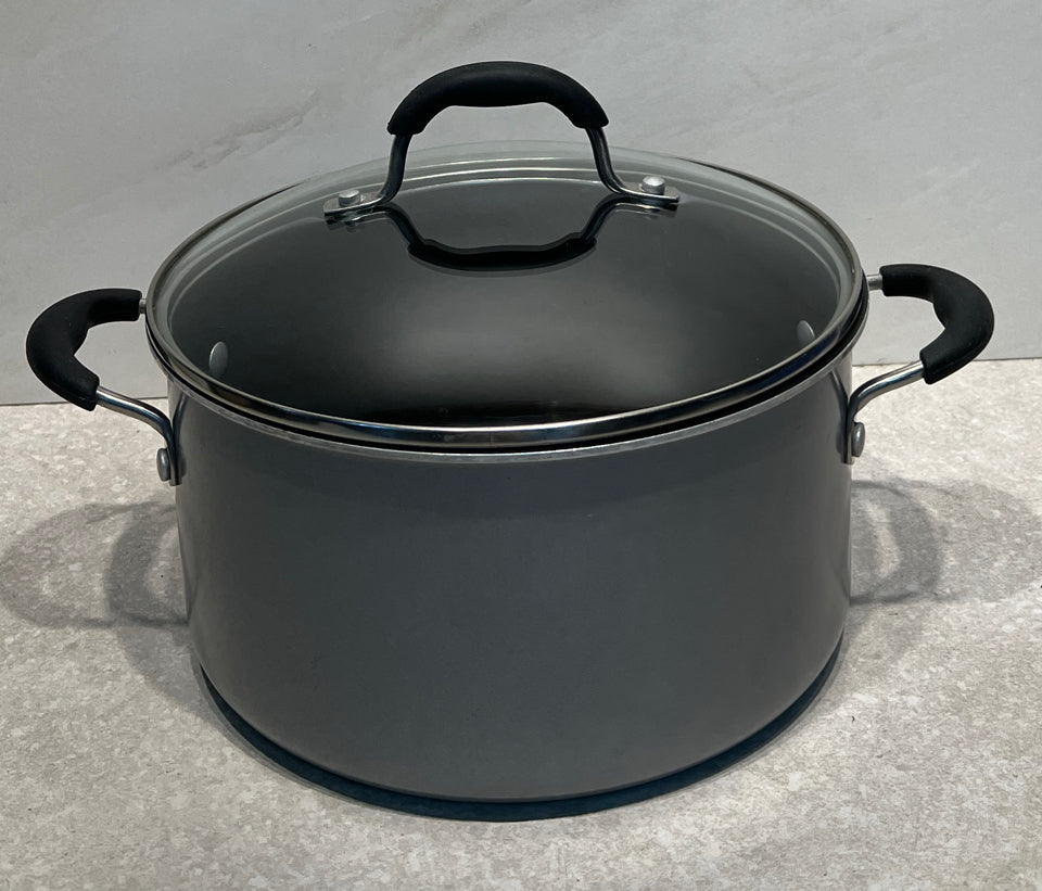 Cuisinart Covered Pot