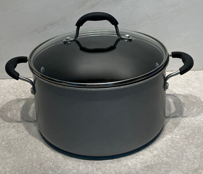 Cuisinart Covered Pot