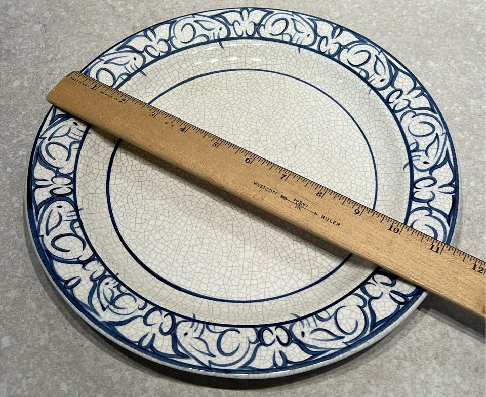 Dedham Pottery Dinner Plate