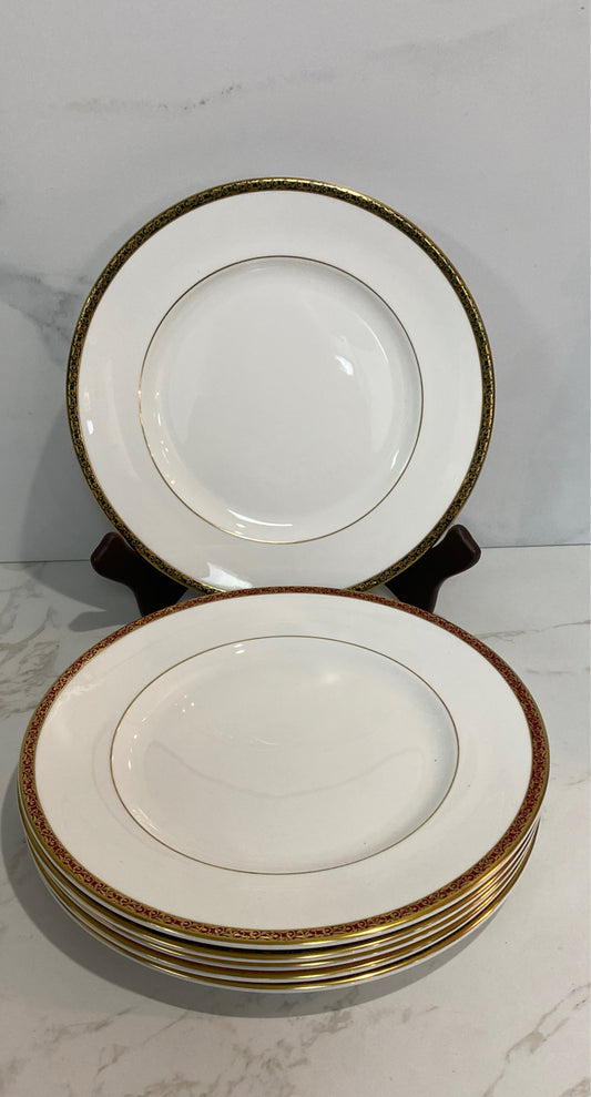 Set of 6 Royal Grafton Plates