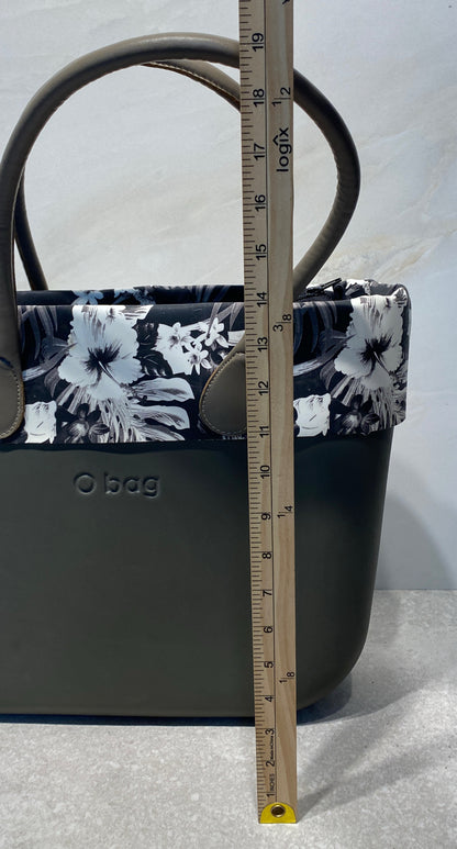 O Bag Handbag