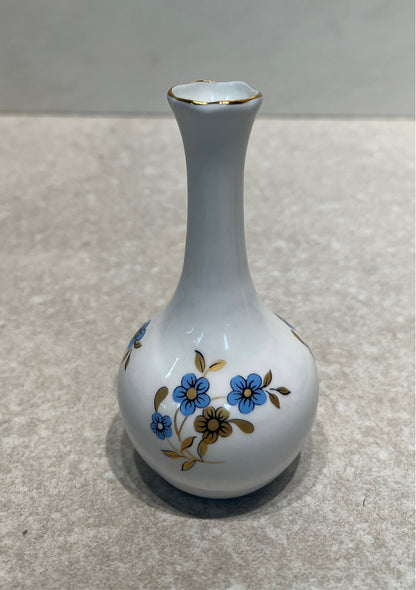 Tara Vase