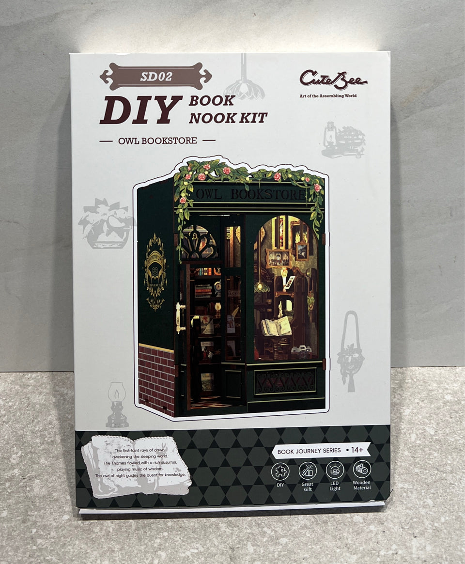 Book Nook Kit