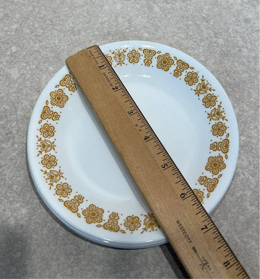 Set of 4 Corelle Plates
