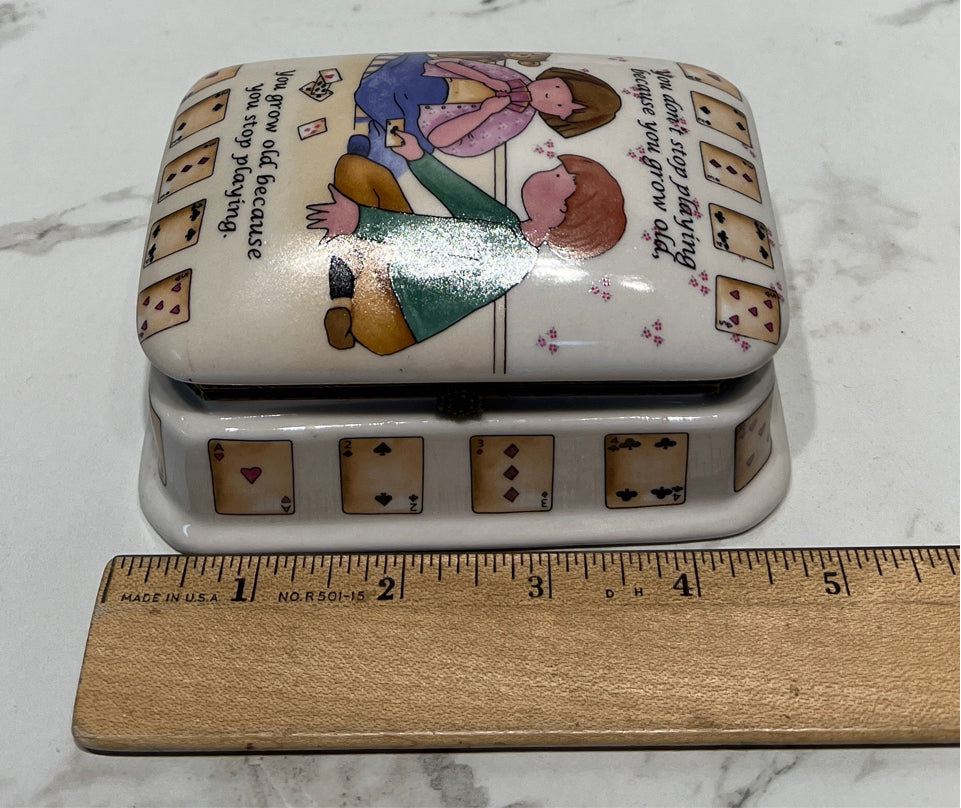 Covered tRinket Box
