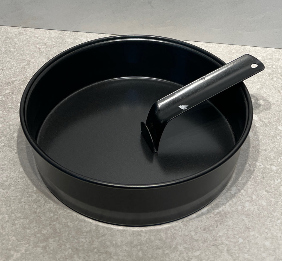 Handled Pan