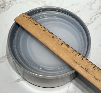 Set of Covered Bowls