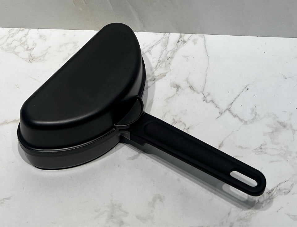 Omellette Pan