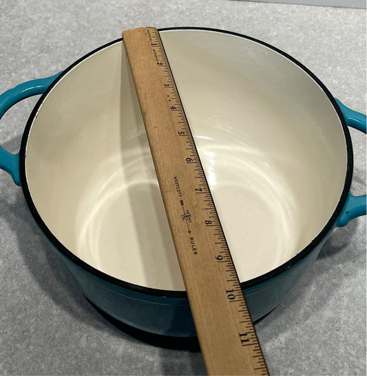 Pioneer Woman Covered Pan