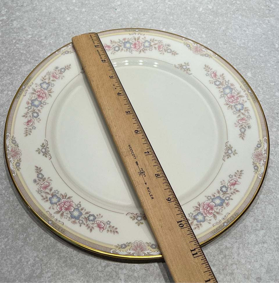 Lenox Dinner Plate