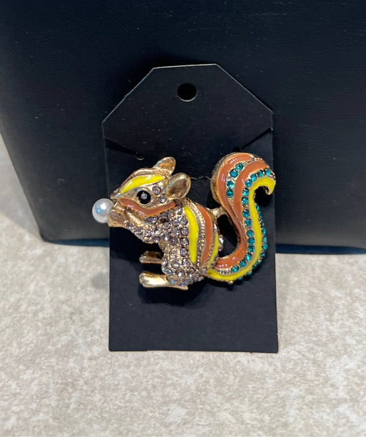 Squirrel Pin