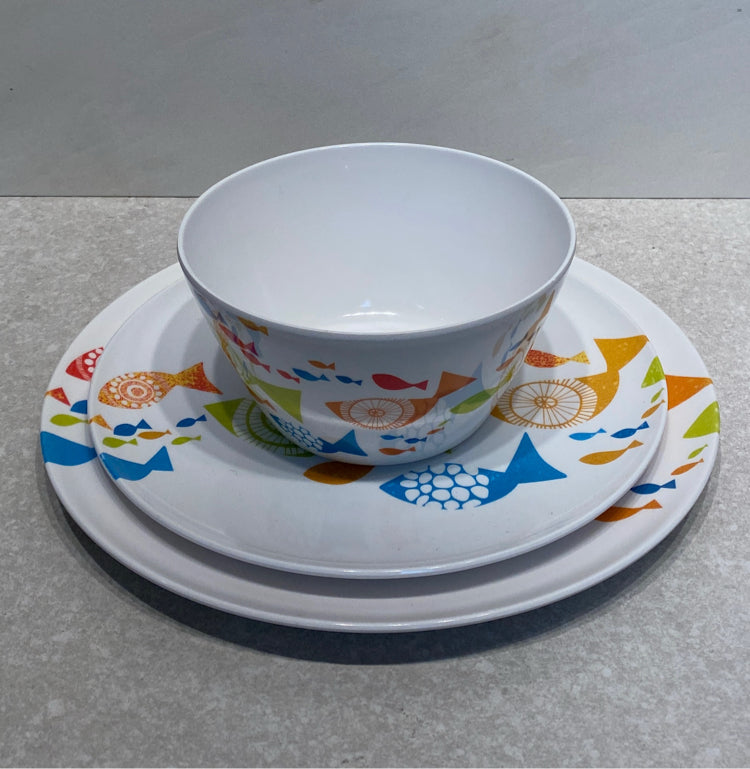 Set of 24  Crate And Barrel Plastic Dishes