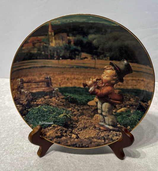 Hummel Plate