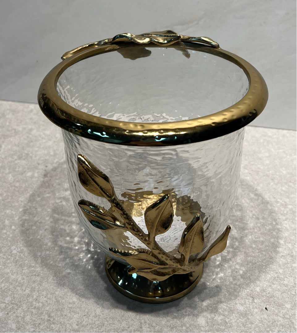 Candleholder