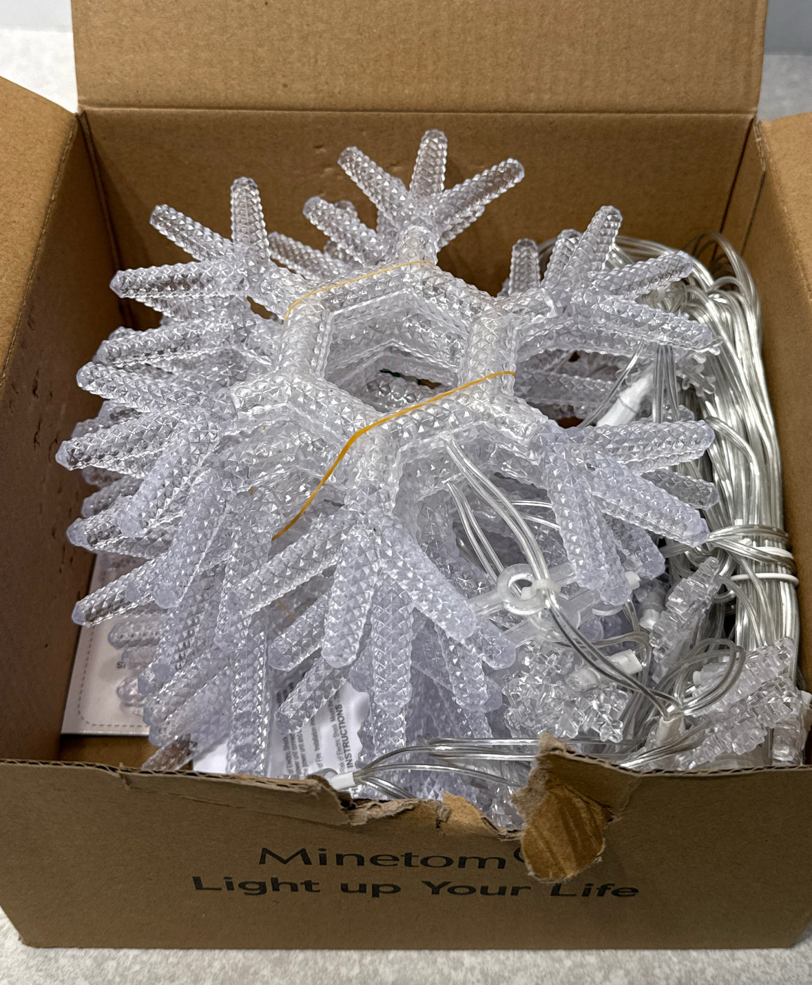 LED Snowflake Icicle String Lights