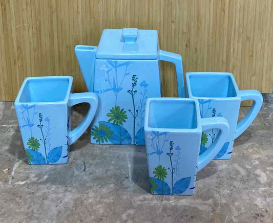Burton & Burton Teapot and 3 Mugs