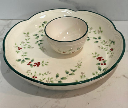 Winterbery Chip And Dip