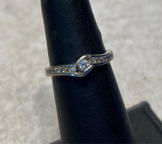 10K Gold Ring Sz.5
