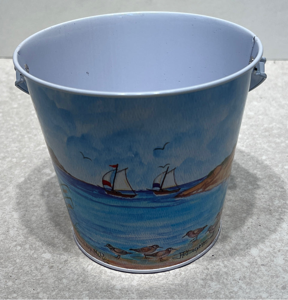 Pail
