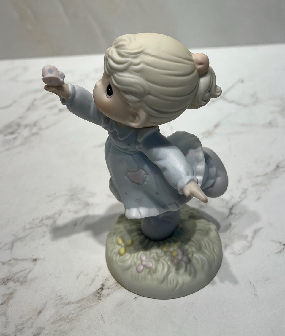 Precious Moments Figurine