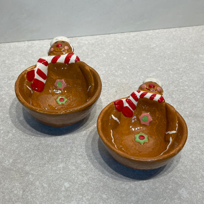 Set Of 2 Gingerbread Bowlss