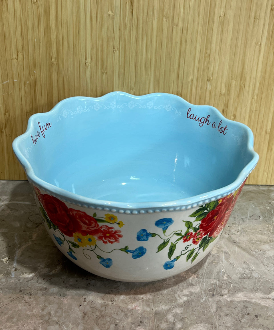 Pioneer Woman Large Bowl