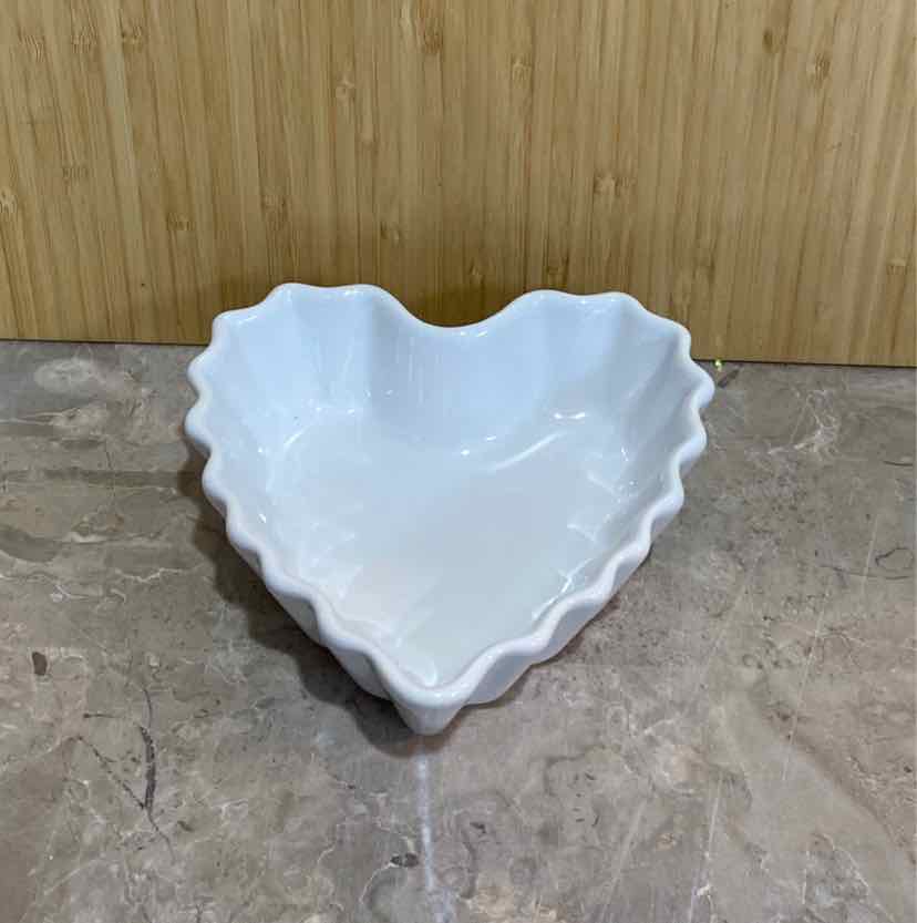 Chantal Heart Bowl