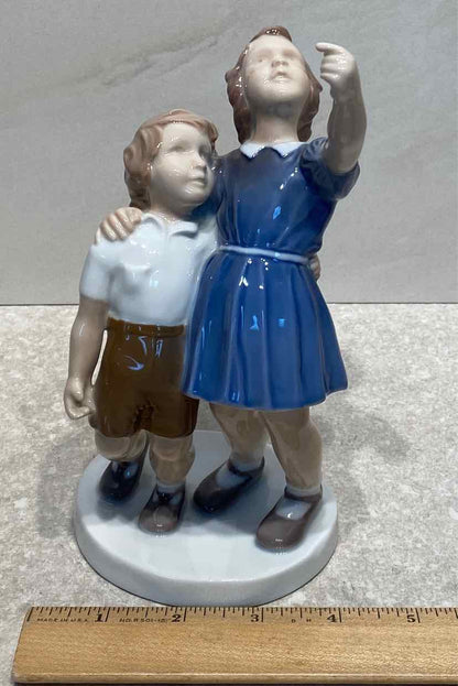 B & G Figurine